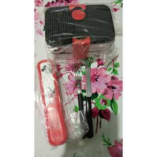 Kit Garfo e Faca + Marmita + Porta Talher da Minnie e do Mickey Disney