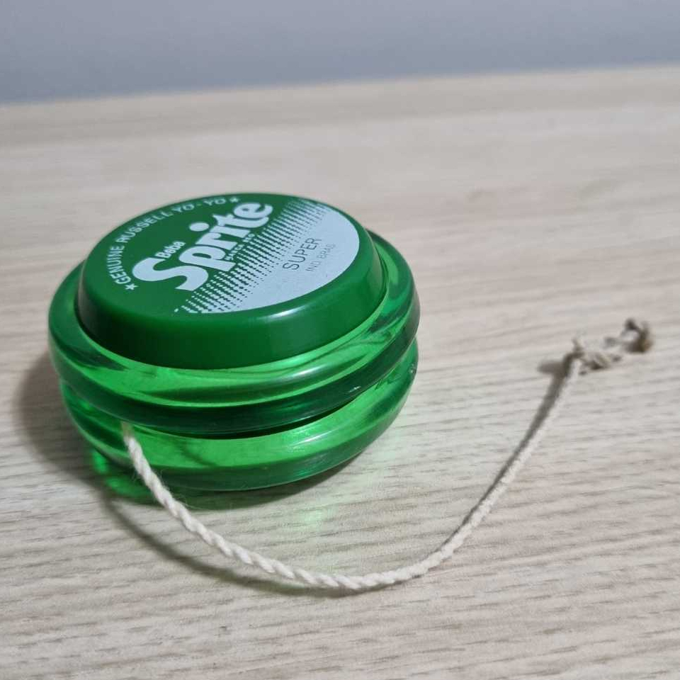 Genuine Russell Yo-Yo (Ioiô) - Sprite - Super - Anos 80 | Shopee