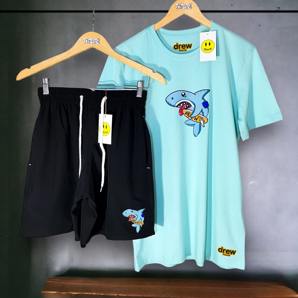 Kit Conjunto Masculino Drew House Shark Drew House Smile Camiseta Algodão e Bermuda em Elastano
