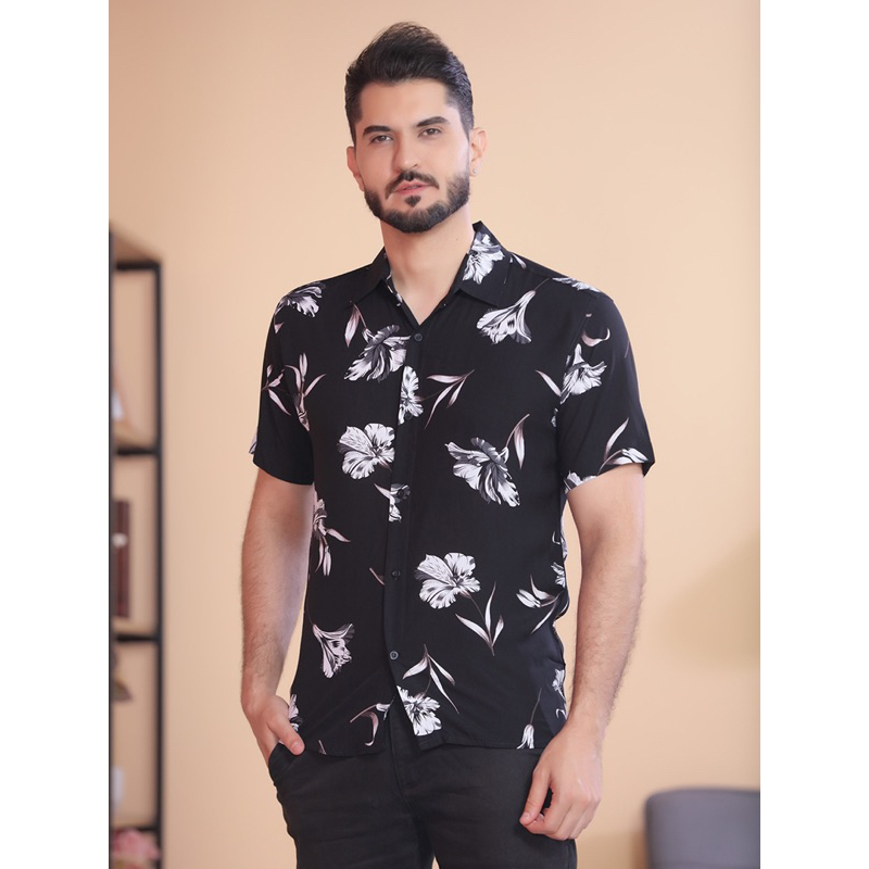 Camisa de Botão Manga Curta Floral Moda Praia Cores Claras Tamanho