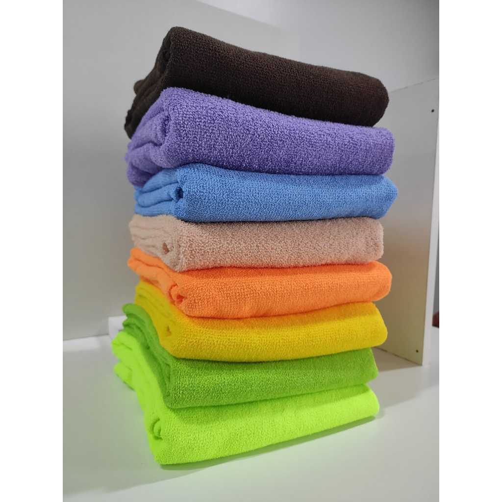 Kit C/03 Toalhas de Banho/Multiuso 0,68cm x 1, 25m de Microfibra/100% Poliéster - Diversas Cores Ótima Secagem e Absorção
