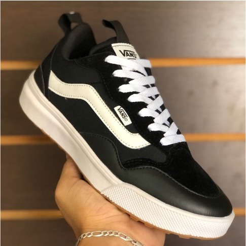 Tênis Vans Ultrarange Preto e Branco Classic Novo Modelo Nº35 | Tênis  Feminino Vans Nunca Usado 46635288 | enjoei