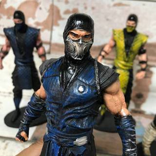 Incrível estátua do Shao Khan do Mortal Kombat