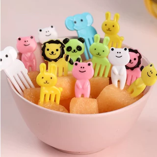Kit 10 Garfos de Petisco em forma de animal Para Frutas Palitinho Cores garfos de plástico para lanches/10 garfos de comida divertida para animais e Modelos Aleatórios