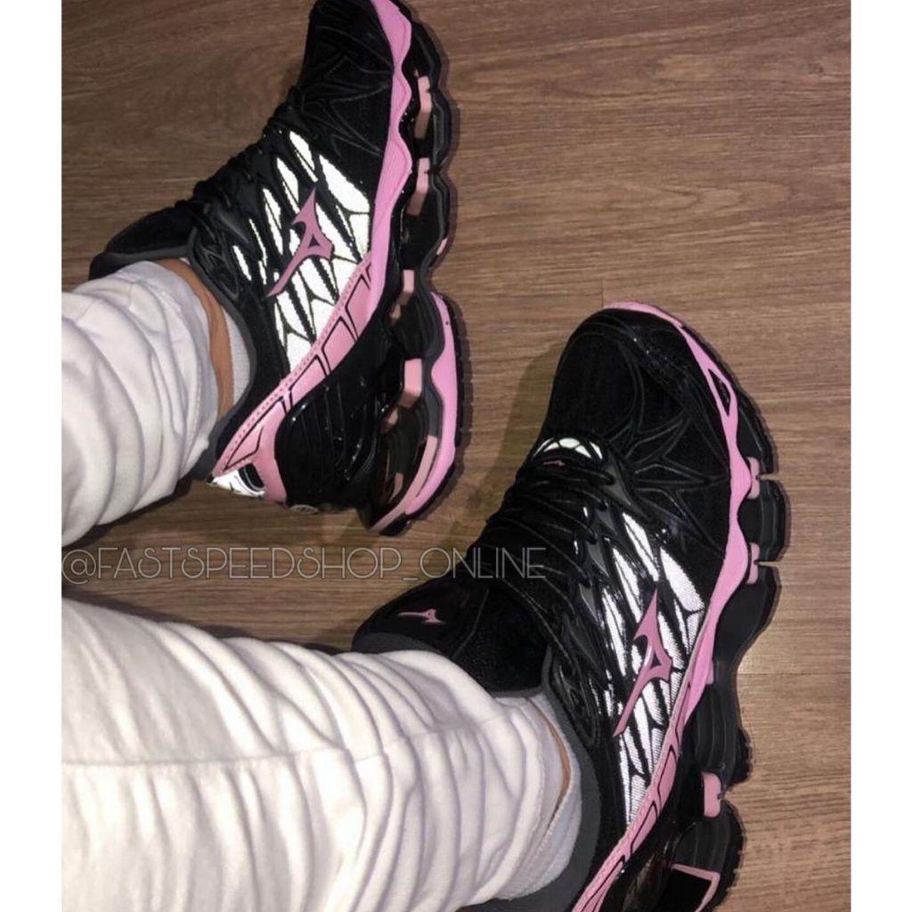 Mizuno rosa e store preto