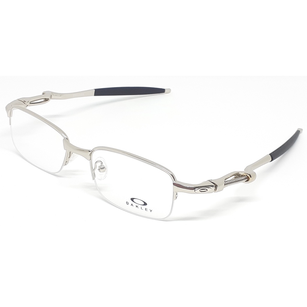 Armação Óculos Oakley Descanso Lupa Vilao Mandrake Cinza  Armações de  óculos, Óculos, Armação de oculos oakley