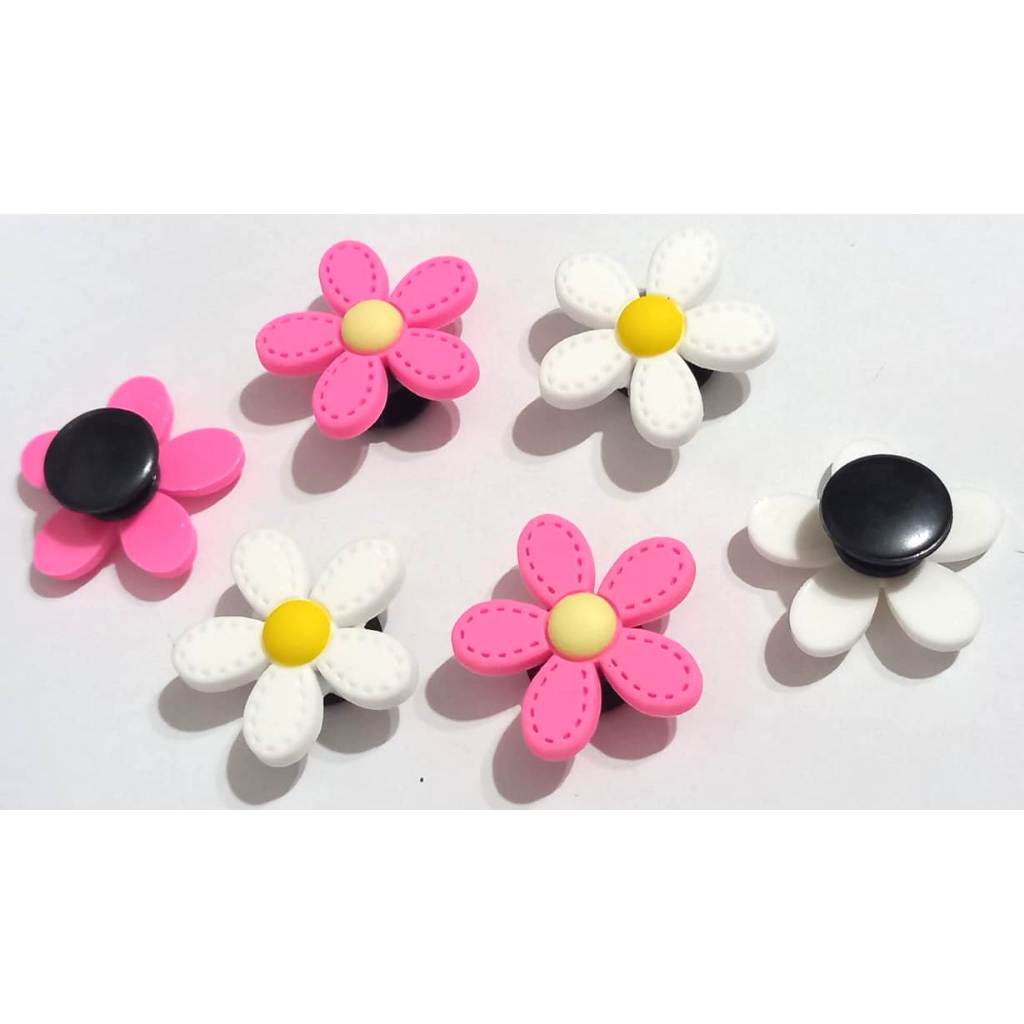 Pins para Crocs de Flor- 6 Unidades | Shopee Brasil