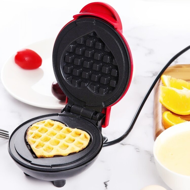 Máquina De Waffle Elétrica Mini Formato Coração | Shopee Brasil