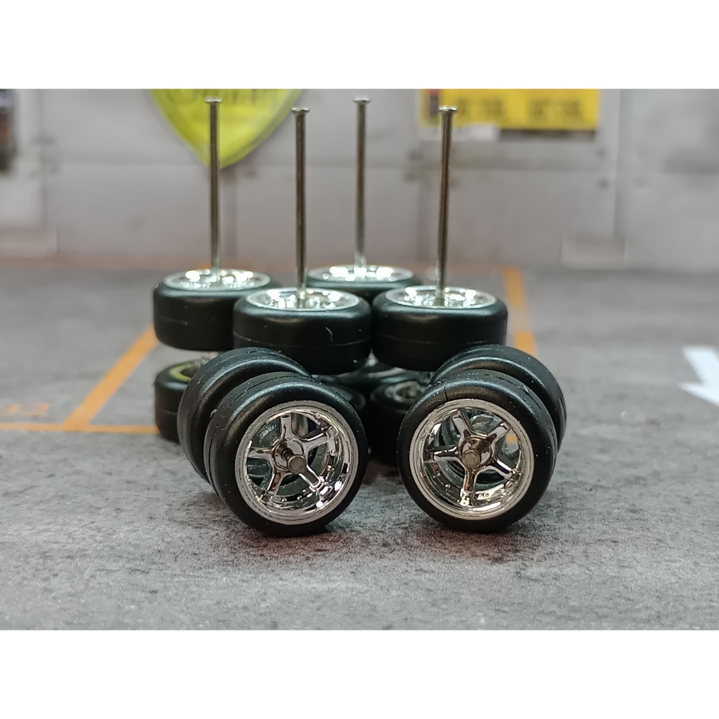 3 Conjuntos completos (para 3 carros)de rodas para custom 1:64 hot wheels maisto matchbox com pneus de borracha