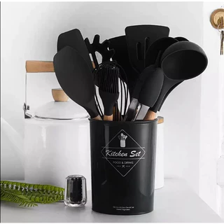 Kit 12 Utensílios de Cozinha em Silicone com Cabo de Madeira em Diversas Cores