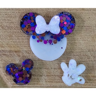 Chaveiro de Resina Epóxi Minnie ou Mickey com 2 Pingentes