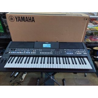 Teclado Musical Yamaha Profissional Sx 600 Arranjador