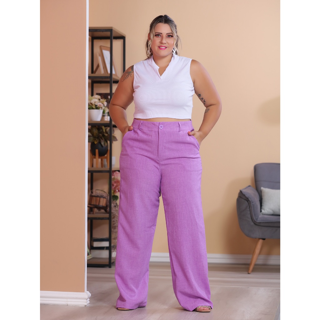 Calça Capri Detalhe Risca Plus Size 46 ao 52 Cinto Fivela