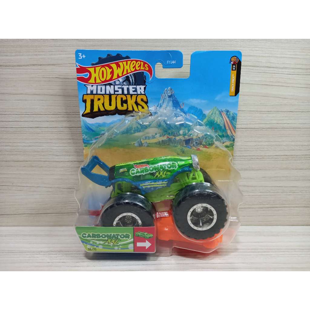 Monster Trucks Arena Smashers Brilha no Escuro