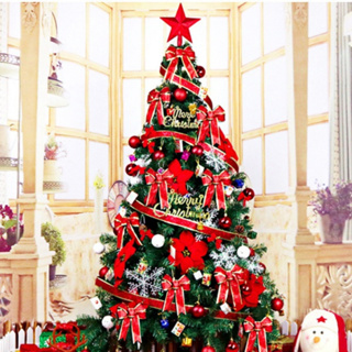 Árvore De Natal Grande Com Coisa Redonda Imagem Editorial - Imagem de  feriado, santo: 35398165