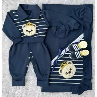Saída de Maternidade de Urso Masculina de Luxo kit com 6 peças ( macacão, colete, manta, sapato, boné e luva).