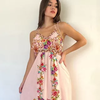 vestido longo de alca com detalhe no busto