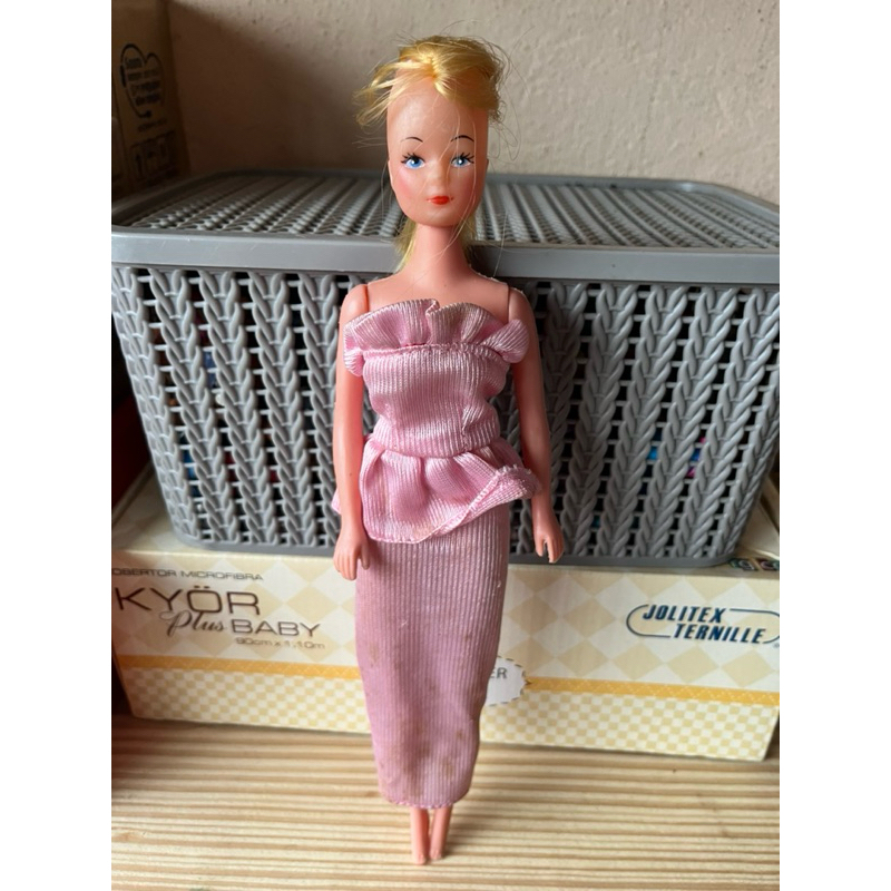 Barbies de plastico hotsell