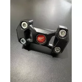 Cadeado Mesa Guidão Modelo Cb1000r Cb 1000r P/ Cg150 Titan150 / Fan Start Titan 160 C/ Emblema Vermelho