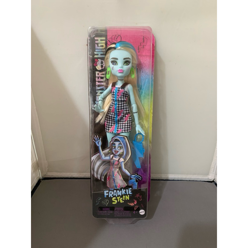 Boneca Monster High Frankie Stein 30cm Mattel HKY76 na Americanas Empresas