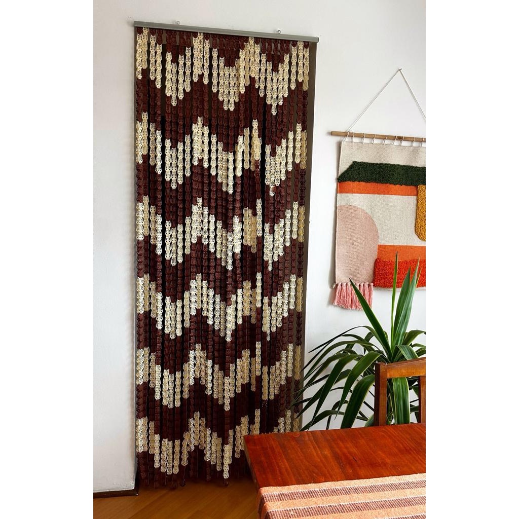 Cortina Marrom e Bege Porta Italiana