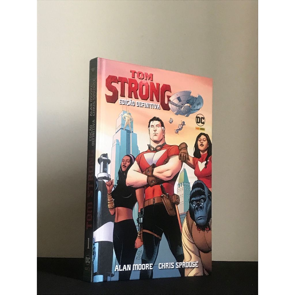 Tom Strong: Edição Definitiva Vol. 1