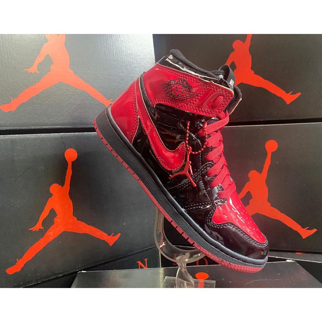 air jordam 1 retro