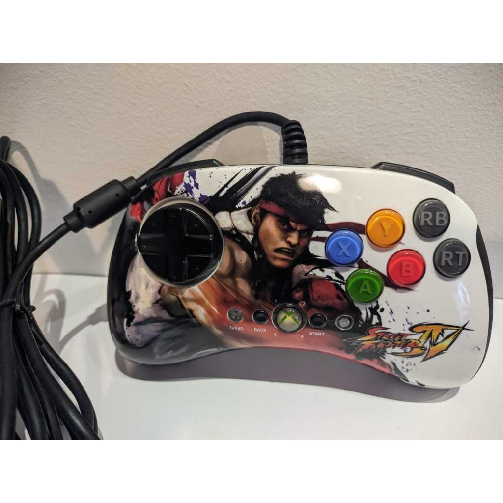 Controle Fight Pad MadCatz - Ryu Street Fighter IV Edition