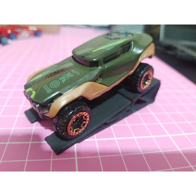 Pista Monster Trucks Pneus De Acrobacia - Hot Wheels - Mattel, Rosa