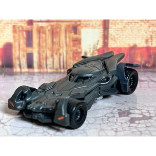 Hot Wheels Temáticos - Batmobile RETRO - Batmóvel (Batman Vs Superman) - (loose - sem embalagem)
