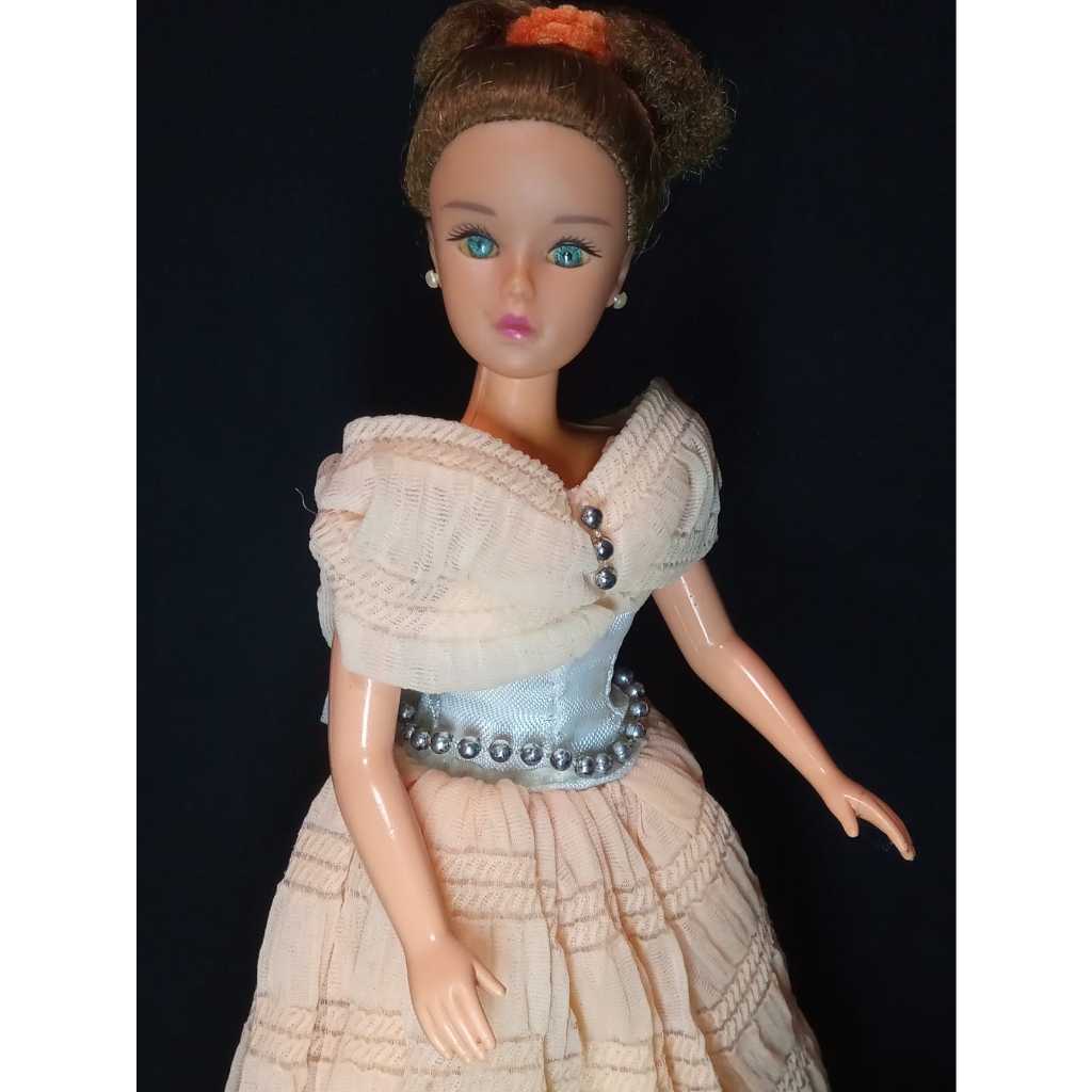 BARBIE ANTIGA - SUSI DA ESTRELA 2003- RELÍQUIA | Shopee Brasil