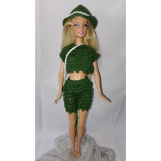 Roupa De Crochê Para Boneca Barbie (Barbies Fashion) a BRL 25 em