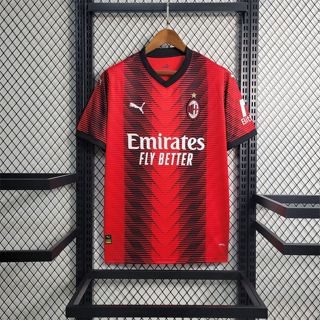 AC Milan consulta torcedores na criação de camisa dos 125 anos