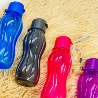 Garrafa Squeeze 300ml 19X5cm Multicolorida Garrafinha para Dia Dia Levar na Bolsa Pequena Universal Top Útil