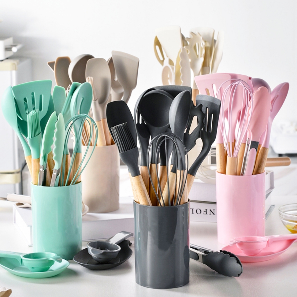 Kit de Utensílios Para Cozinha em Silicone e Bambu 12 Peças