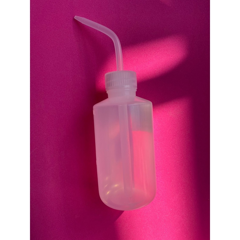 Almotolia frasco 250ml bico curvo