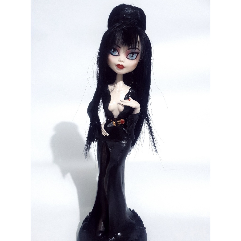 Boneca Monster High Elvira, a Rainha das Trevas « Blog de Brinquedo