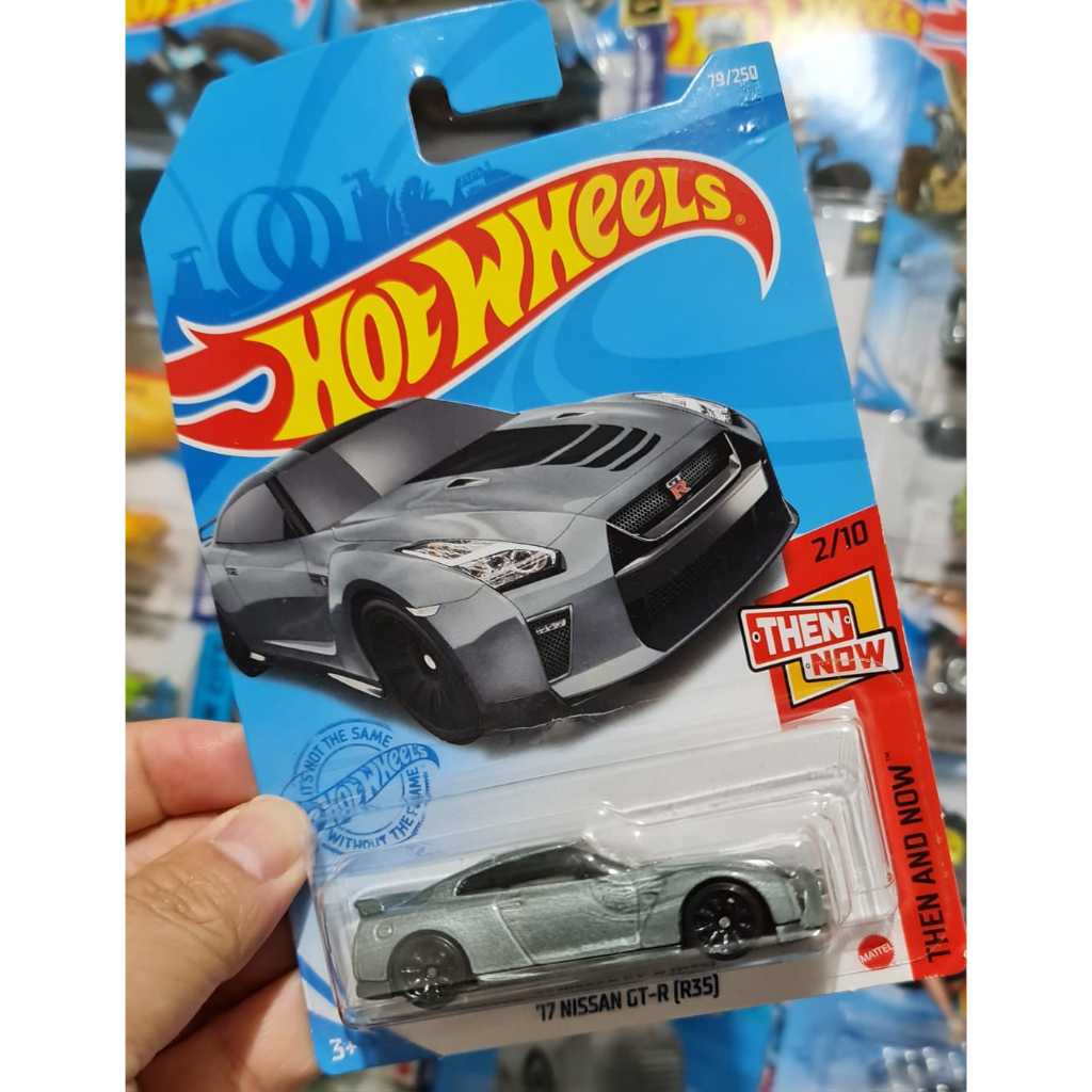 Hot Wheels ´17 Nissan GT-R (R35) Cinza