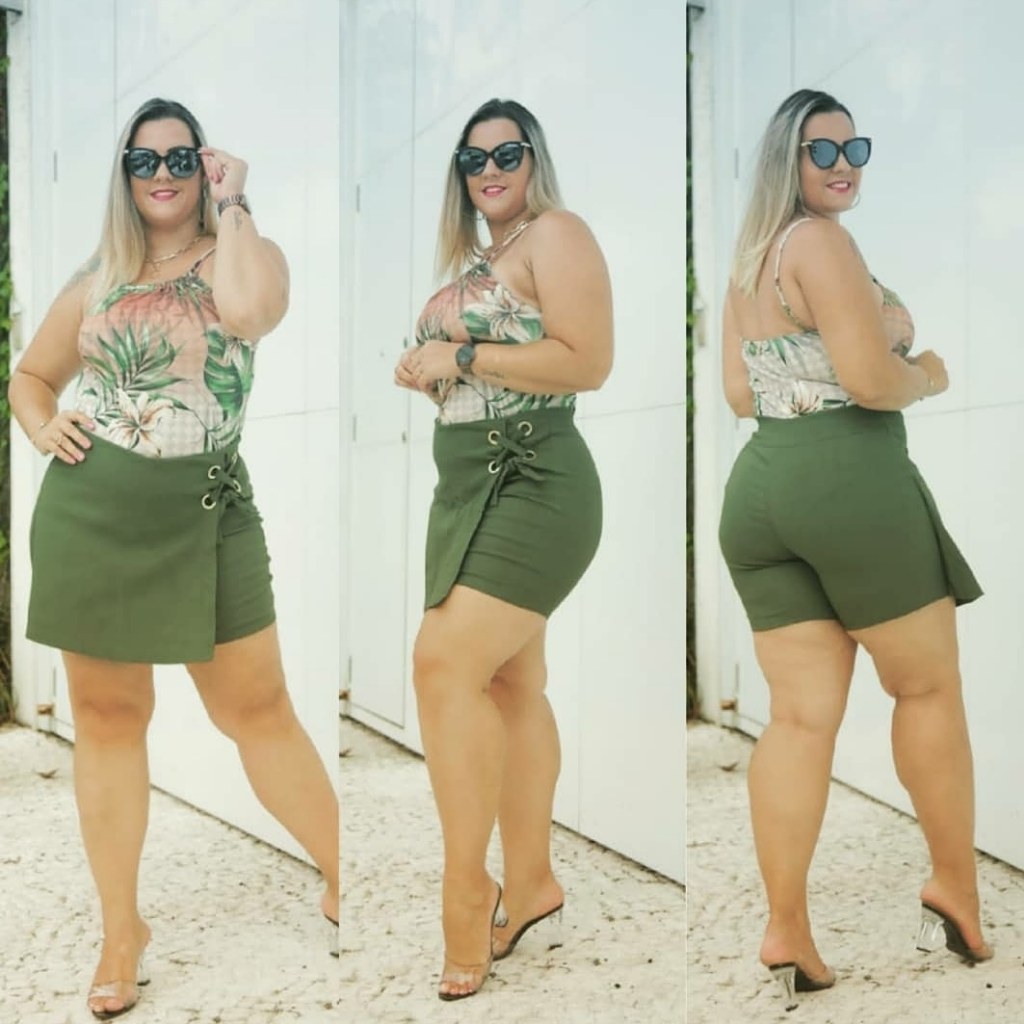 Saia Branca Bengaline com Plus Size