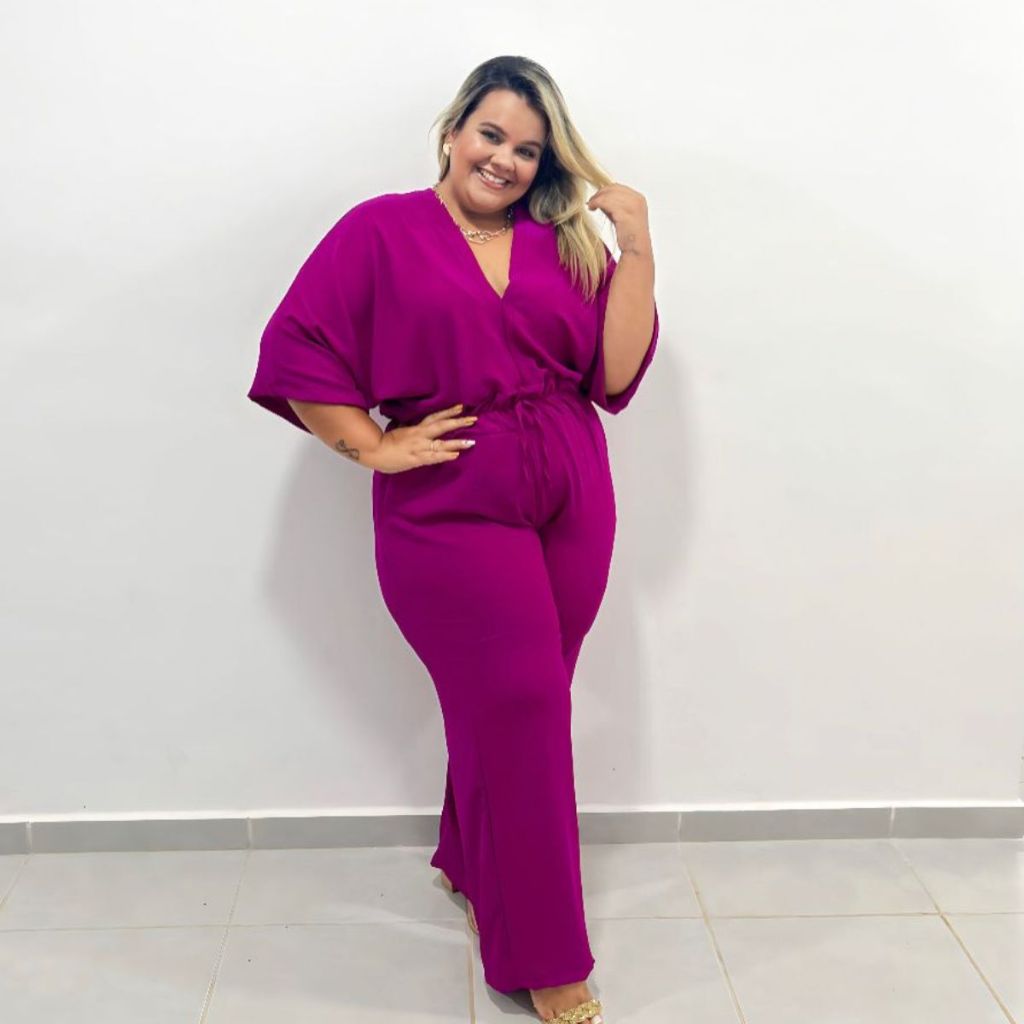 Macacão Plus Size Virginia PretoModa Plus Size