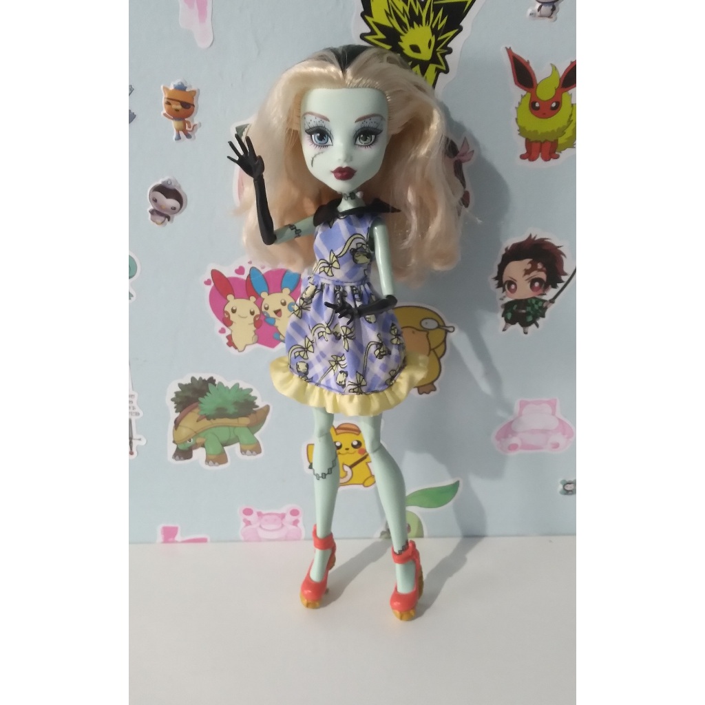 Boneca Draculaura 1600 Aniversário Monster High Mattel 09