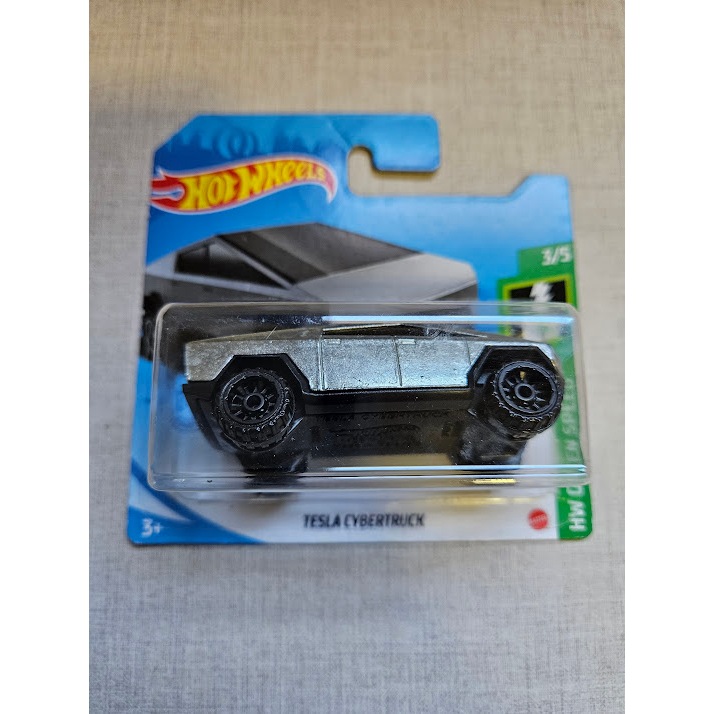 Carro Hot Wheels - Tesla Cyber Truck C/controle Remoto 1/64