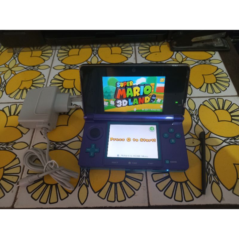 Nintendo 3ds Roxo Desbloqueado Completo | Shopee Brasil