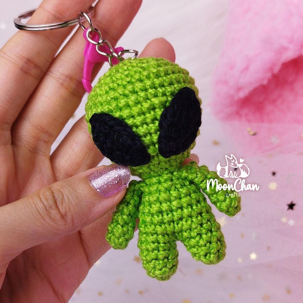 Chaveiro ET Alien em Amigurumi Croche