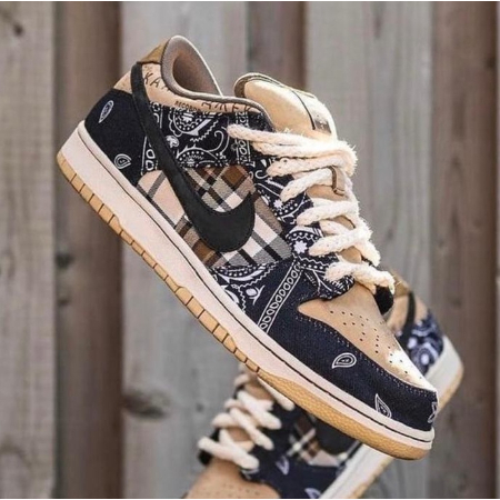 Tênis Nike Dunk Travis Scott 202345