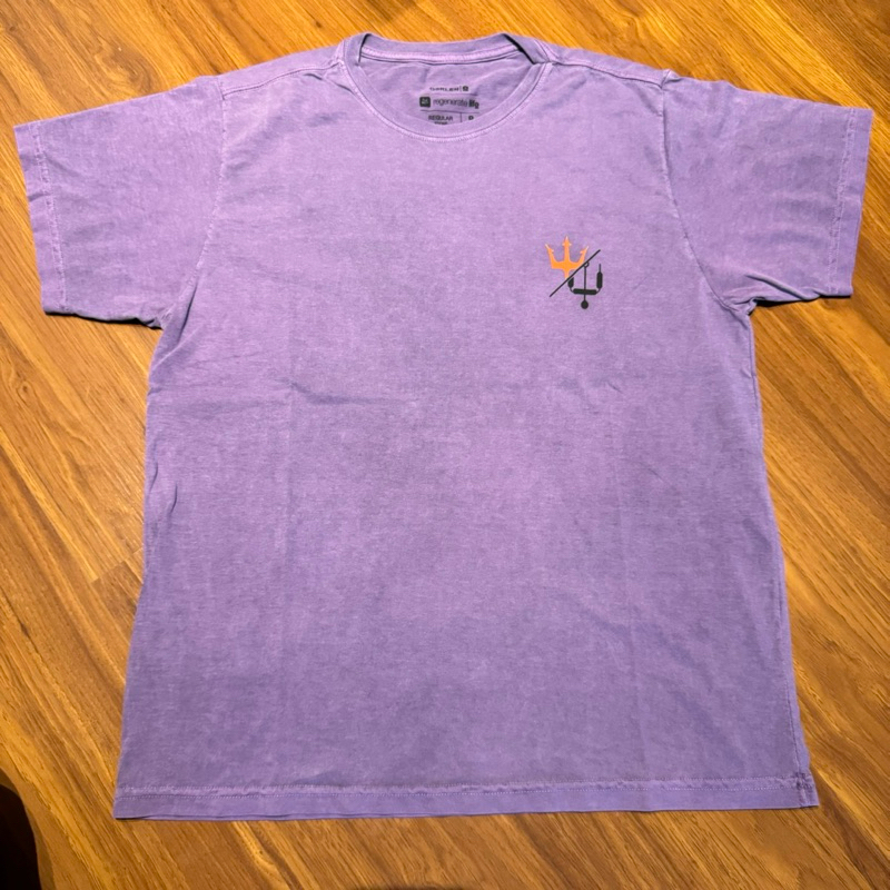 CAMISA, CAMISETA ESTONADA OSKLEN 100% ALGODÃO, ROXO TRIDENTE