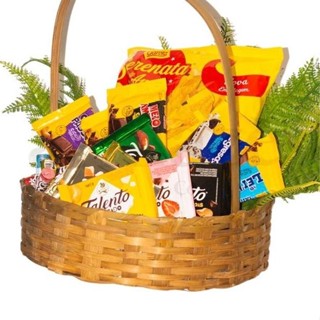 Cesta de Chocolate 2.2kg / Kit chocolate para presente / Box de chocolate