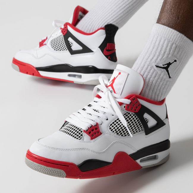 Tênis AJ 4 Retro Casual " White Thunder " Confort Premim Boolean Masculino Style Americano Oferta