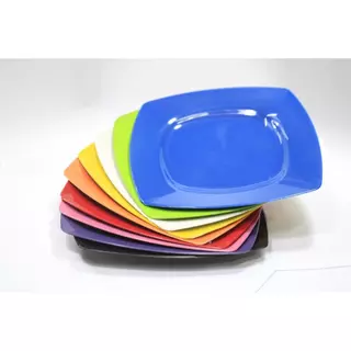 50 Pratos de sobremesa 17cm Quadrado Plástico Colorido Pequeno
