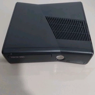 Xbox 360 não funciona, para peças